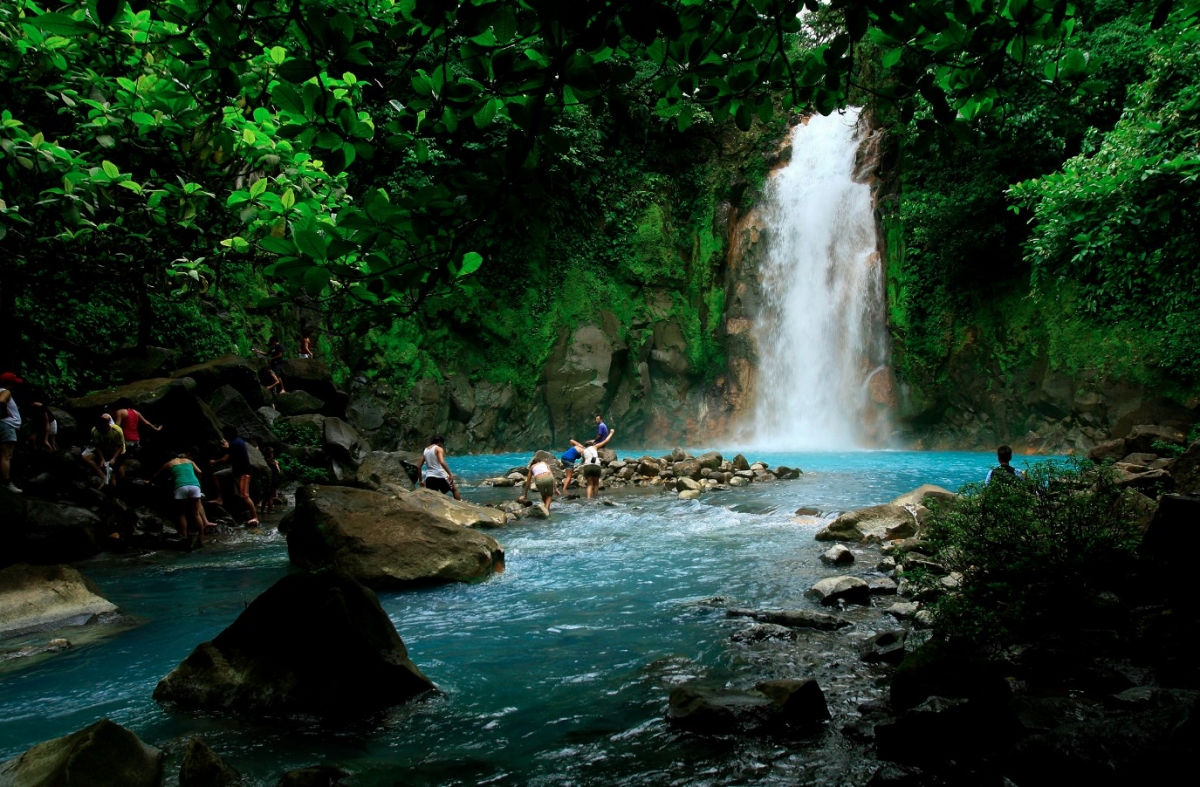 Điều gì khiến Costa Rica là một trong những quốc gia hạnh phúc nhất thế giới?